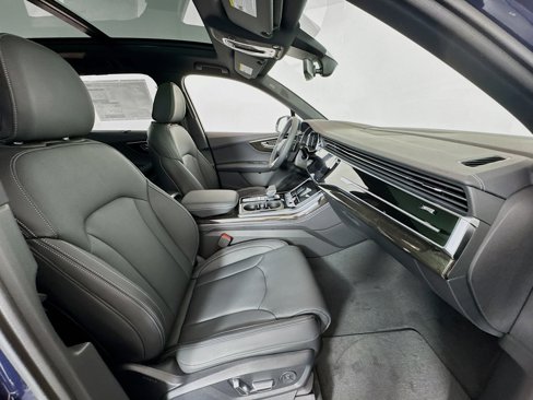 New 2025 Audi Q7 3.0T Prestige image 28