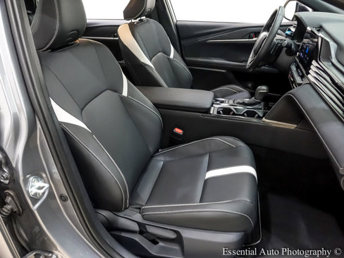 Used 2025 Toyota Camry SE image 30