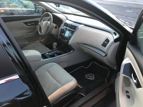 Used 2015 Nissan Altima 2.5 SV image 4