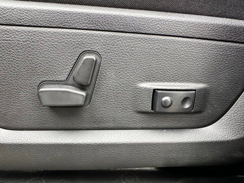 New 2025 RAM 2500 Laramie image 22