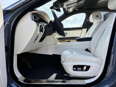 New 2025 Rolls-Royce Ghost image 16