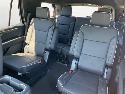 New 2026 Chevrolet Tahoe Premier image 9