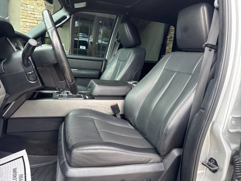 Used 2017 Ford Expedition EL Limited w/ Equipment Group 301A image 8