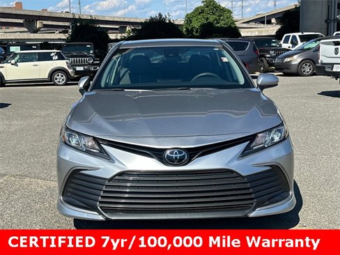 Used 2023 Toyota Camry LE image 6