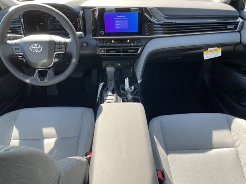 New 2026 Toyota Camry LE image 12