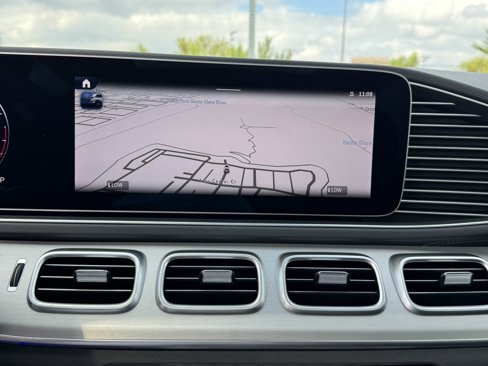 New 2026 Mercedes-Benz GLS 580 4MATIC image 25