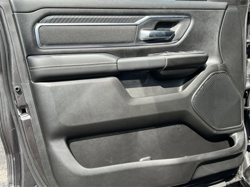 New 2026 RAM 1500 4x4 Crew Cab image 15