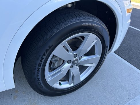 Used 2019 Audi Q5 2.0T Premium Plus w/ Premium Plus Package image 29