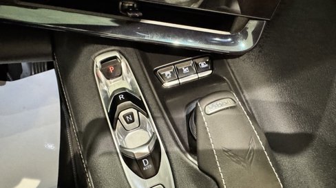 Used 2024 Chevrolet Corvette Stingray Preferred Conv w/ Stealth Interior Trim Package image 11