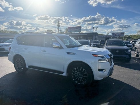 Used 2024 Nissan Armada Platinum w/ Captain's Chairs Package image 2