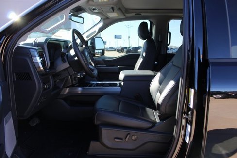 New 2025 Ford F250 Lariat w/ Lariat Ultimate Package image 7