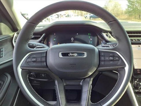 New 2024 Jeep Grand Cherokee Limited 4xe w/ Luxury Tech Group II image 21