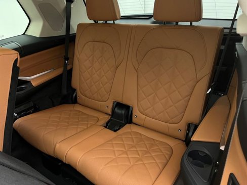 New 2026 BMW X7 xDrive40i image 12