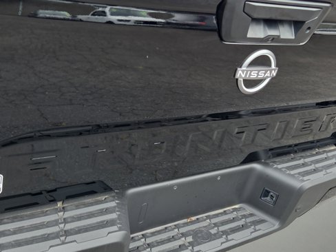 Used 2025 Nissan Frontier SV image 6