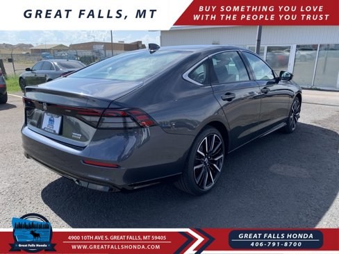 New 2025 Honda Accord Touring image 7