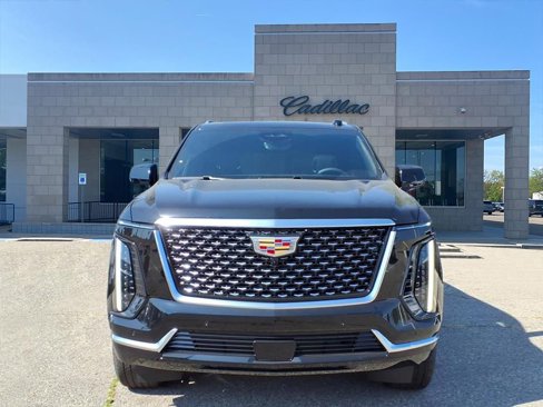 New 2026 Cadillac Escalade Luxury w/ LPO, Floor Liner Package image 2