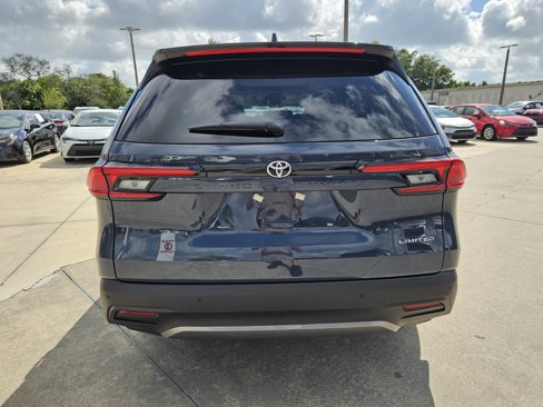 New 2026 Toyota Grand Highlander Limited image 8
