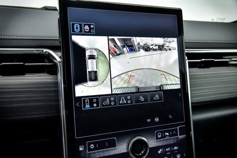 New 2025 GMC Sierra EV Denali image 14