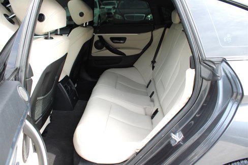 Used 2019 BMW 440i Gran Coupe w/ M Sport Package image 18