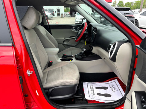 Used 2020 Kia Soul S image 10