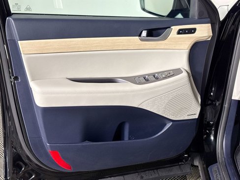 Used 2024 Hyundai Palisade Limited image 10