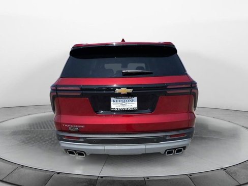 New 2026 Chevrolet Traverse LT image 4