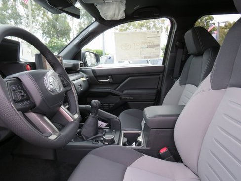 New 2025 Toyota Tacoma TRD Sport image 19