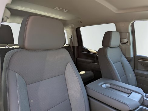 New 2025 GMC Sierra 1500 Elevation image 17