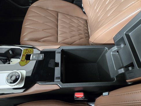 New 2025 Mitsubishi Outlander SEL image 30