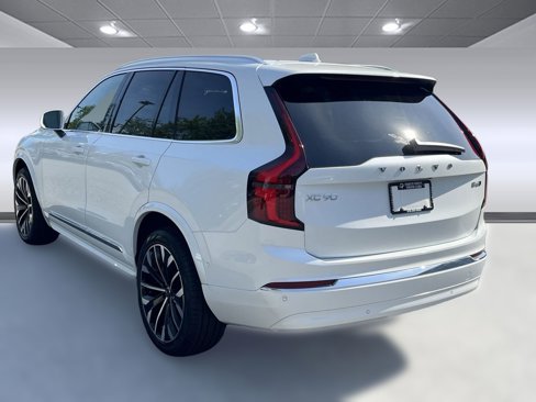 New 2026 Volvo XC90 B6 Ultra image 3