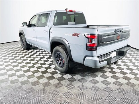 New 2026 Nissan Frontier PRO-4X w/ Pro-4x Convenience Package image 9