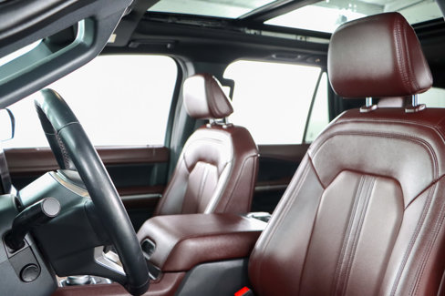 Used 2024 Ford Expedition Limited image 25