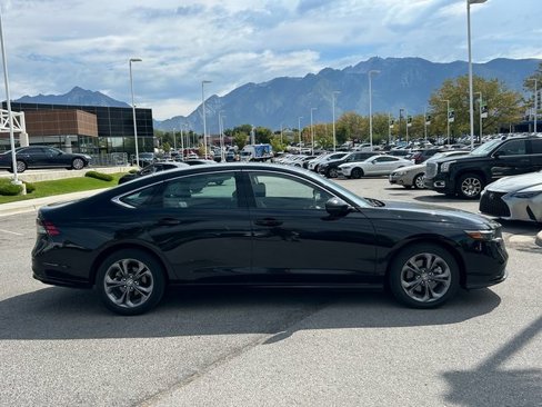 Used 2024 Honda Accord EX-L image 2