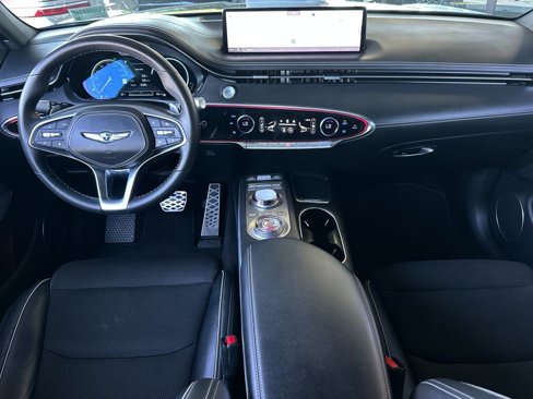 Used 2023 Genesis GV70 2.5T w/ Sport Prestige Package image 13