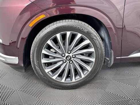 Used 2024 Hyundai Palisade Calligraphy image 35