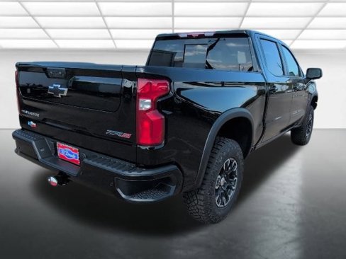 New 2026 Chevrolet Silverado 1500 ZR2 image 37