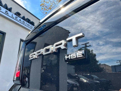Used 2022 Land Rover Range Rover Sport HSE Silver Edition image 18