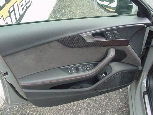 Used 2019 Audi S4 Prestige image 11