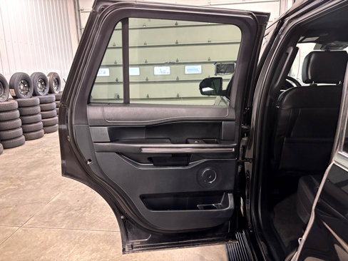 Used 2020 Ford Expedition XLT w/ Equipment Group 201A image 27