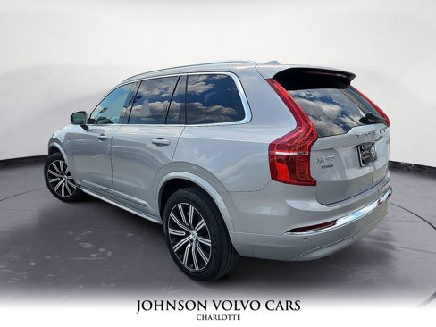 Certified 2025 Volvo XC90 B5 Core image 24
