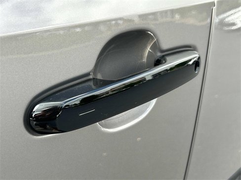 Used 2025 Toyota Land Cruiser image 14
