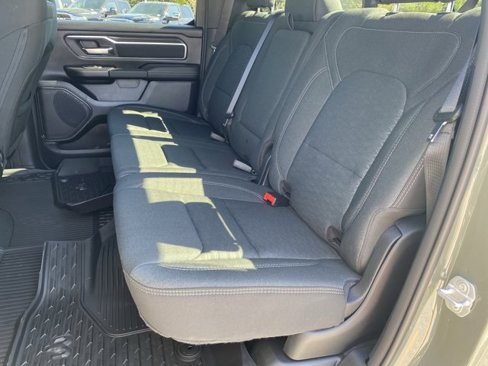 New 2026 RAM 1500 4x4 Crew Cab image 23