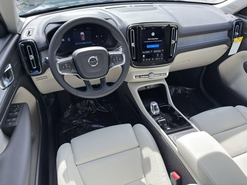 New 2026 Volvo XC40 B5 Plus w/ Protection Package Premier image 13