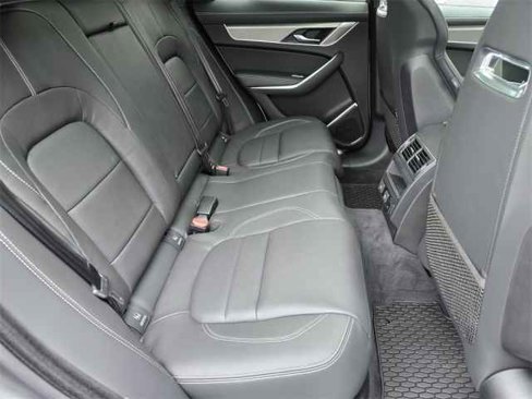 New 2026 Jaguar F-PACE R-Dynamic S image 21