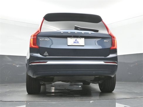 Used 2024 Volvo XC90 B6 Ultimate w/ Lounge Package image 44
