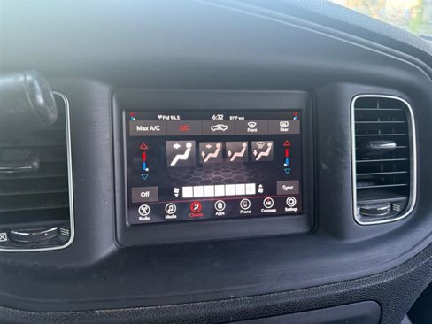 Used 2019 Dodge Charger Police image 17