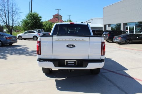 New 2025 Ford F150 Platinum w/ Equipment Group 702A High image 4