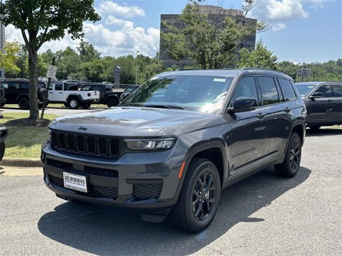 New 2025 Jeep Grand Cherokee L Altitude image 5