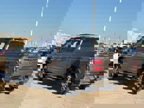 Used 2018 Ford F150 XLT w/ Equipment Group 302A Luxury image 6
