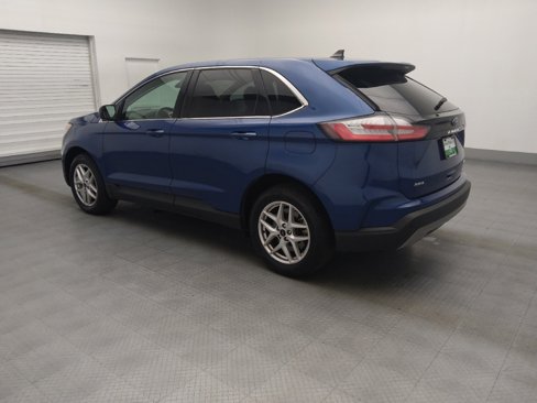 Used 2023 Ford Edge SEL image 3